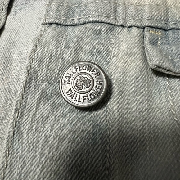 Wildflower Denim Jacket Street Wear Everyday Style - Picture 2 of 6